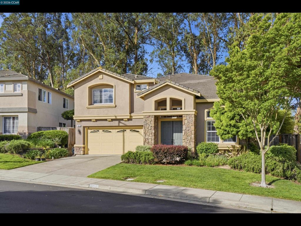 835 Meadow View Dr, Richmond, CA 94806