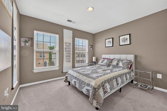 7322 HAMPTON MANOR PL, Springfield, VA 22150