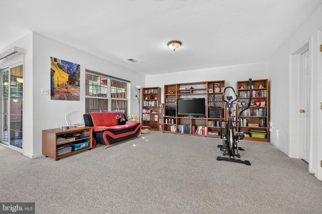 7322 HAMPTON MANOR PL, Springfield, VA 22150
