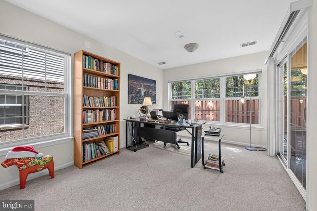 7322 HAMPTON MANOR PL, Springfield, VA 22150