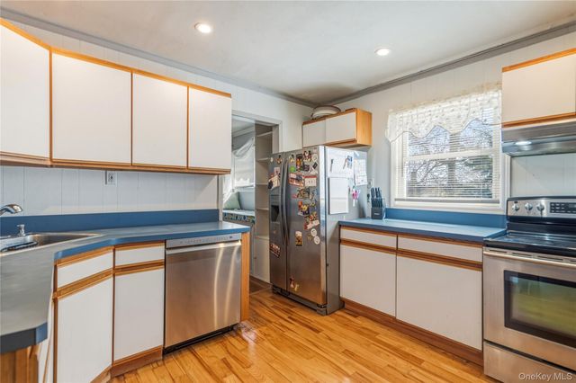 199 Concord Road, Shirley, NY 11967