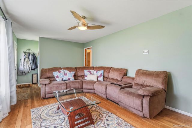 199 Concord Road, Shirley, NY 11967
