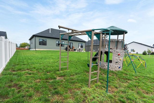 67 E Ash Lane, Milton, WI 53563