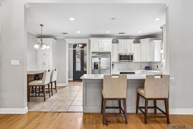 14169 Twelve Oaks Dr, Walker, LA 70785