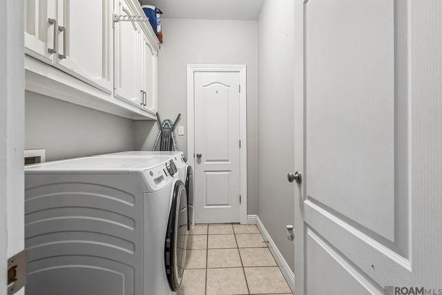 14169 Twelve Oaks Dr, Walker, LA 70785