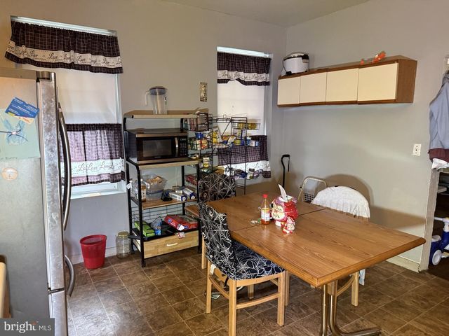 216 E MARSHALL ST, Norristown, PA 19401