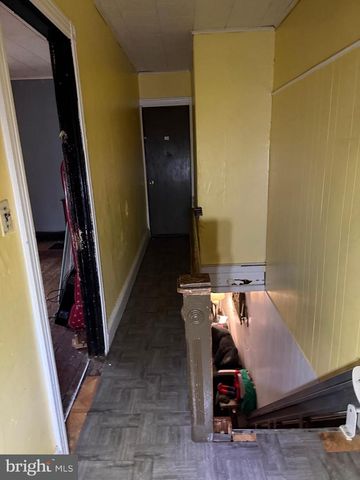 216 E MARSHALL ST, Norristown, PA 19401