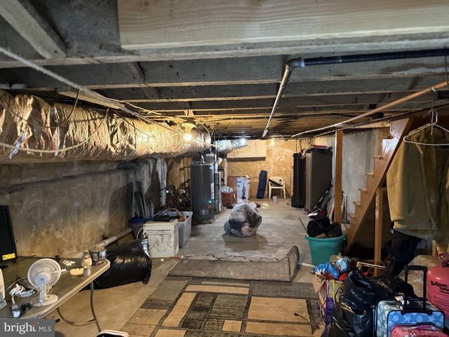 216 E MARSHALL ST, Norristown, PA 19401