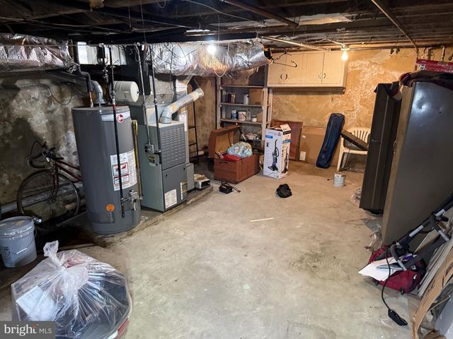 216 E MARSHALL ST, Norristown, PA 19401