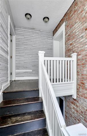 3541 Oregon Avenue, St Louis, MO 63118