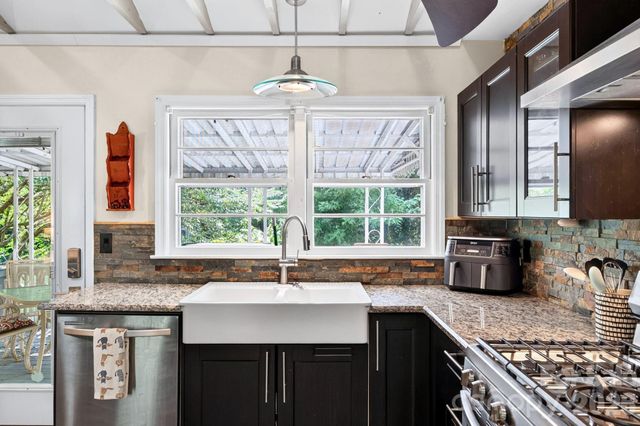 109 Wilshire Drive, Asheville, NC 28806