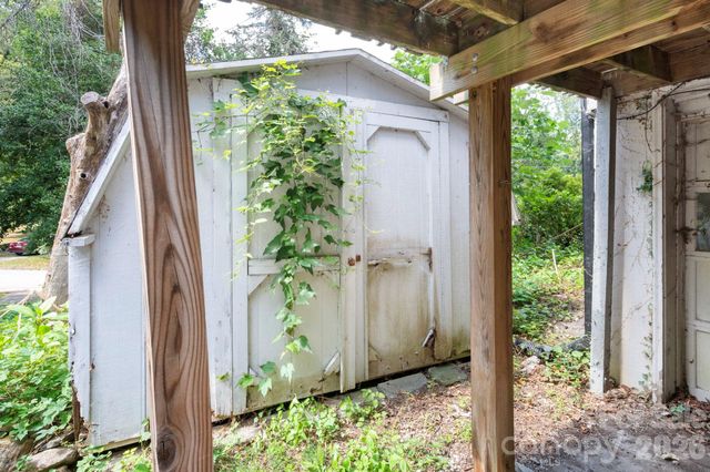 109 Wilshire Drive, Asheville, NC 28806