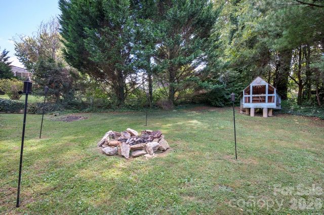 109 Wilshire Drive, Asheville, NC 28806