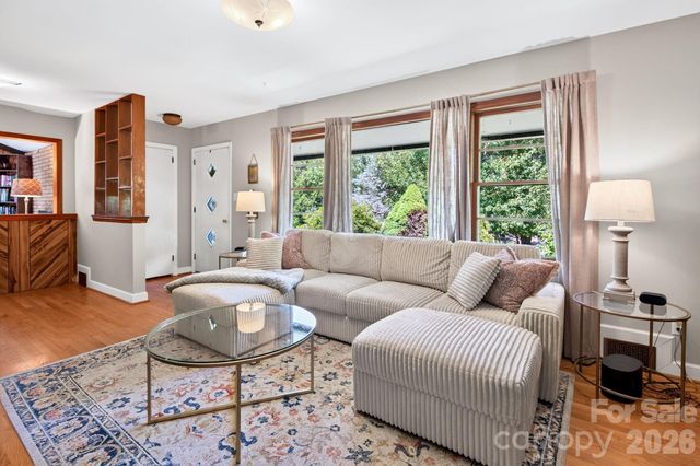 109 Wilshire Drive, Asheville, NC 28806