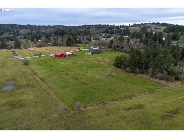 35364 SEARLS Ln, Astoria, OR 97103