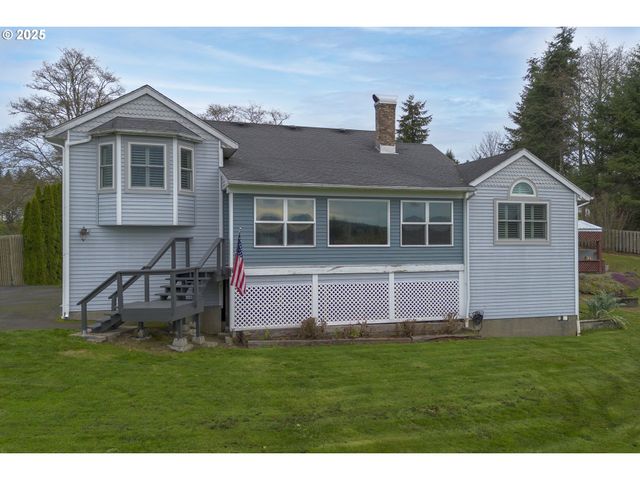 35364 SEARLS Ln, Astoria, OR 97103