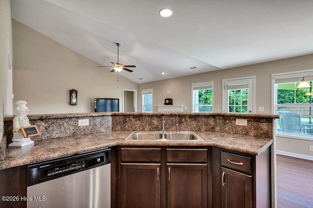 107 Hillshire Drive, Winnabow, NC 28479
