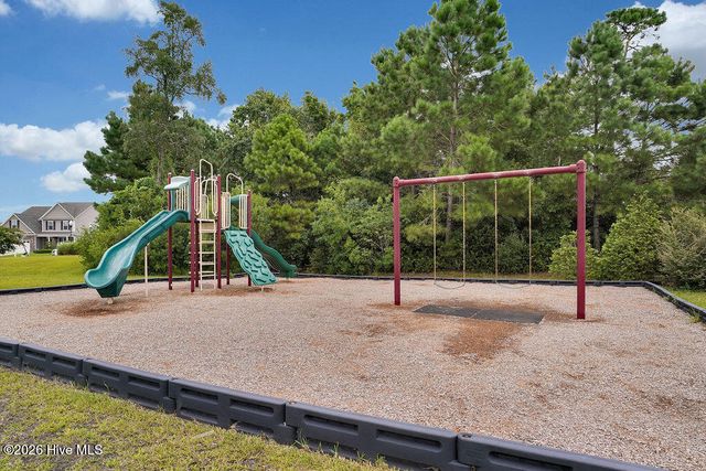107 Hillshire Drive, Winnabow, NC 28479