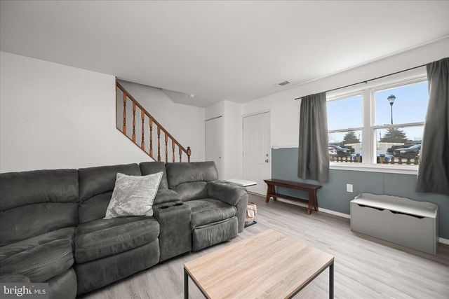 423 CLOVER CT, Taneytown, MD 21787