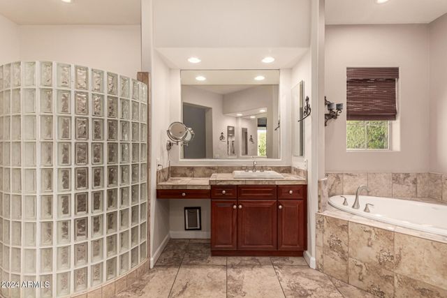 9246 W MOLLY Lane, Peoria, AZ 85383