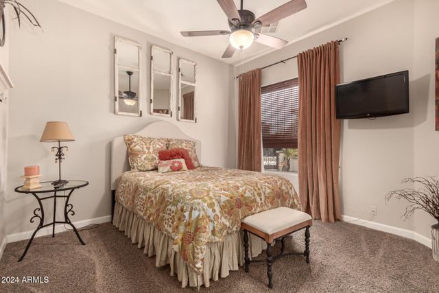 9246 W MOLLY Lane, Peoria, AZ 85383