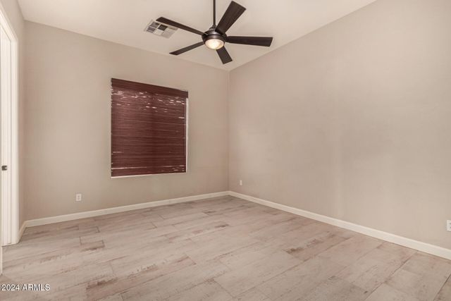 9246 W MOLLY Lane, Peoria, AZ 85383