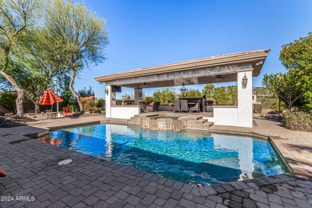 9246 W MOLLY Lane, Peoria, AZ 85383