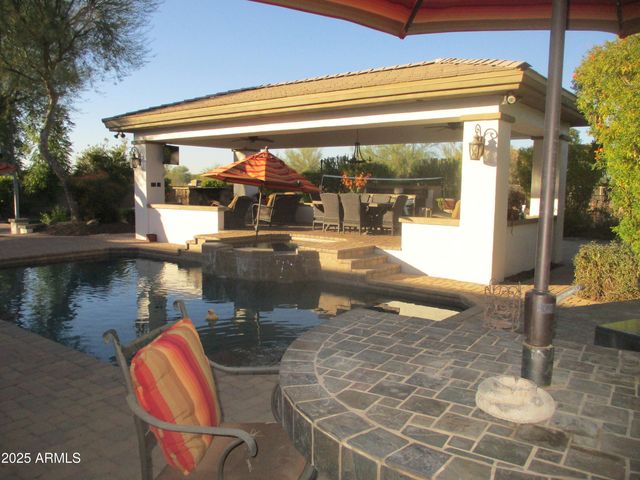 9246 W MOLLY Lane, Peoria, AZ 85383