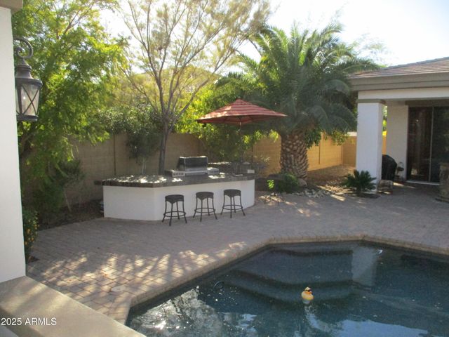 9246 W MOLLY Lane, Peoria, AZ 85383
