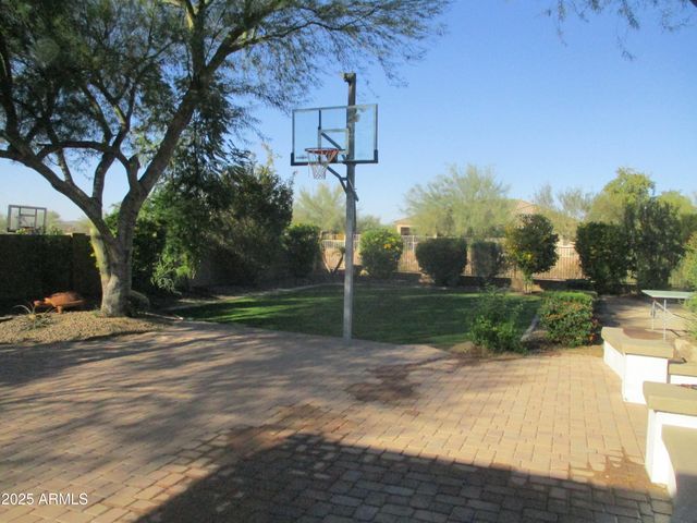 9246 W MOLLY Lane, Peoria, AZ 85383