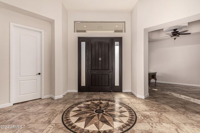 9246 W MOLLY Lane, Peoria, AZ 85383