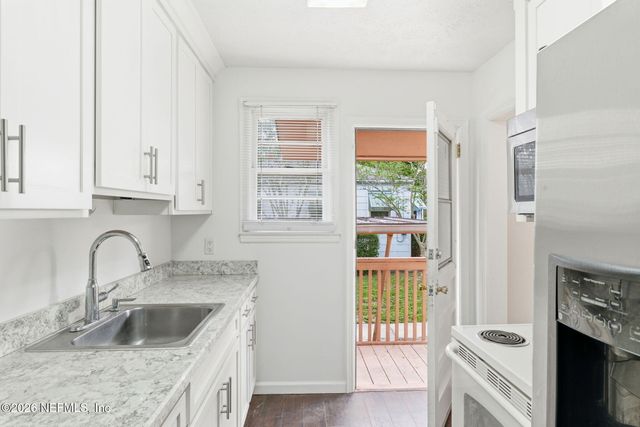 4737 MANCHESTER Road, Jacksonville, FL 32210