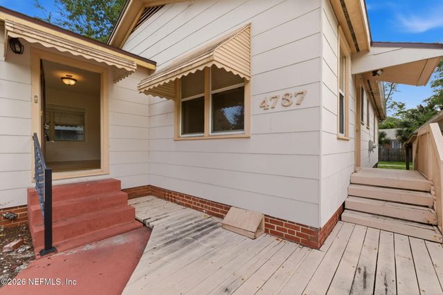 4737 MANCHESTER Road, Jacksonville, FL 32210