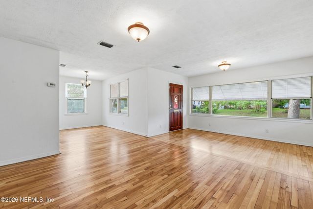 4737 MANCHESTER Road, Jacksonville, FL 32210