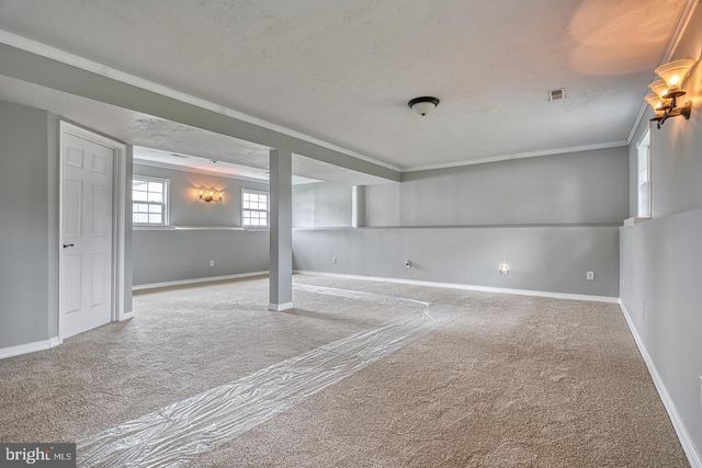 1678 BEECH LN, Hanover, PA 17331