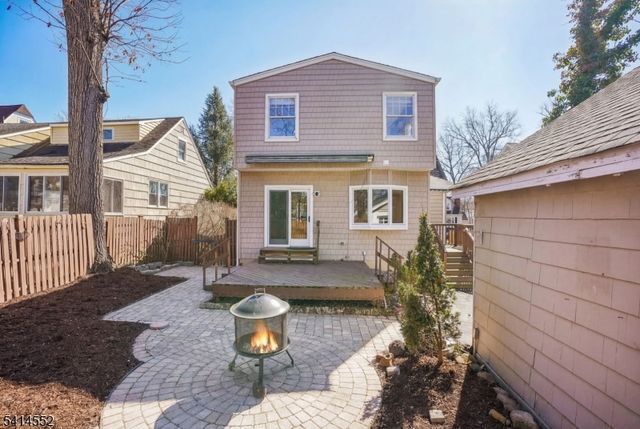 11 S Cedar Pkwy, Livingston Twp., NJ 07039