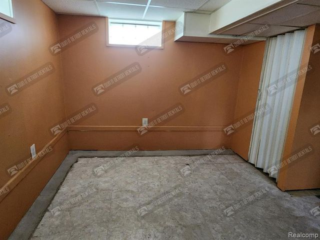 3444 Pardee Avenue, Dearborn, MI 48124