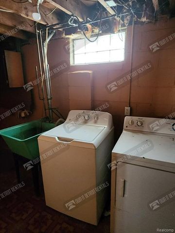 3444 Pardee Avenue, Dearborn, MI 48124