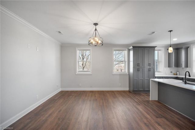 121 N Main Street, Lexington, NC 27292