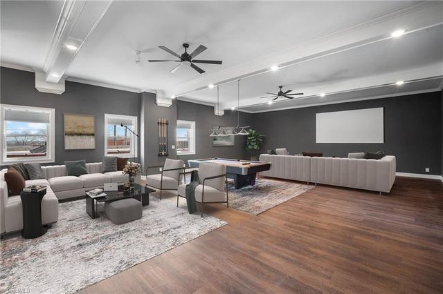 121 N Main Street, Lexington, NC 27292