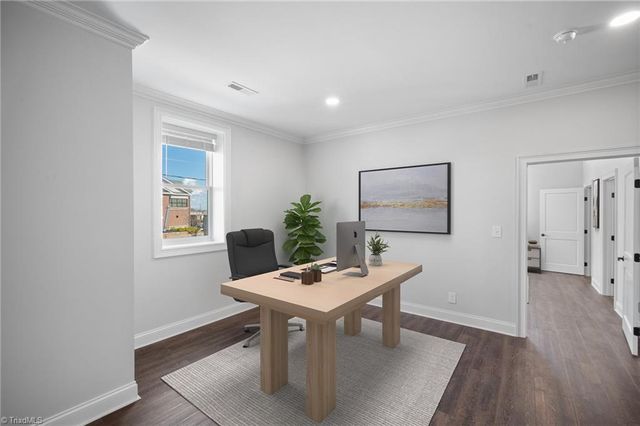 121 N Main Street, Lexington, NC 27292