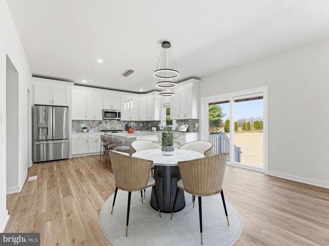 401 OLD FORKS RD, Hammonton, NJ 08037