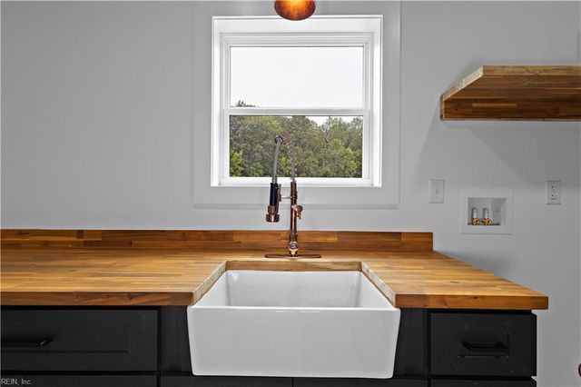 15AC Jolly Pond RD, Williamsburg, VA 23188