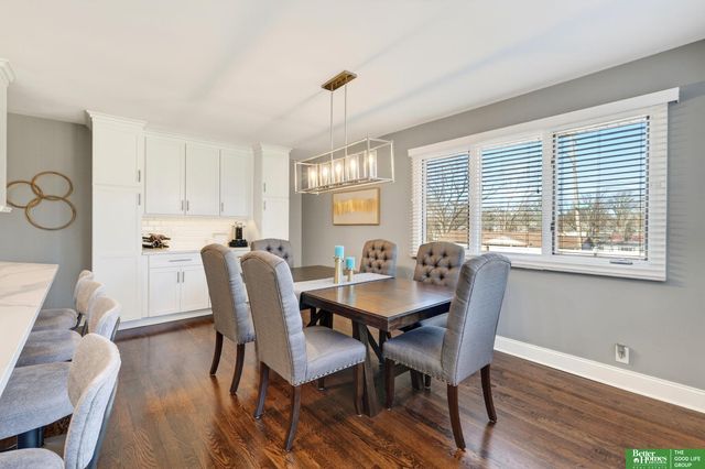 11930 Woolworth Avenue, Omaha, NE 68144