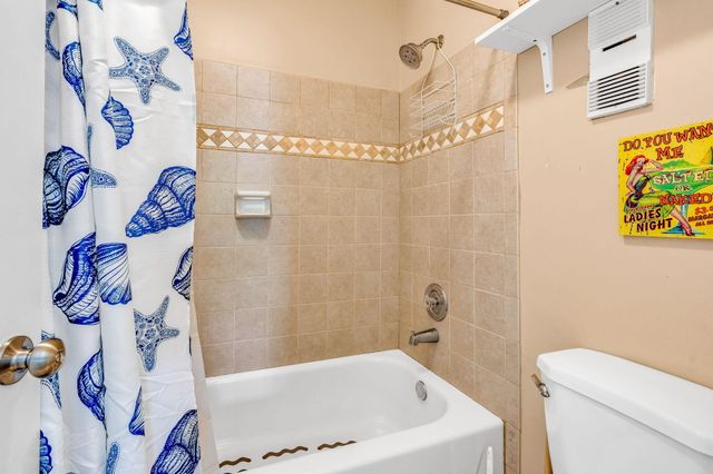 98422 Windward Avenue, Key Largo, FL 33037