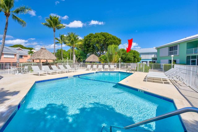 98422 Windward Avenue, Key Largo, FL 33037