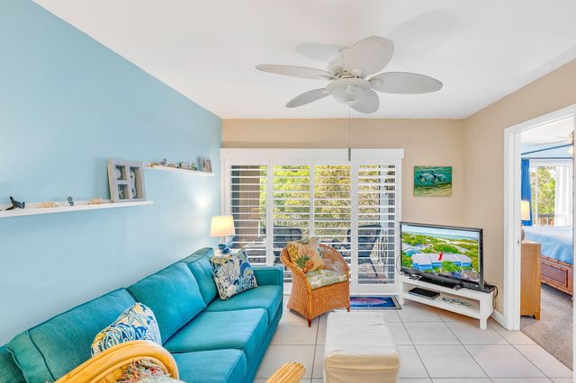 98422 Windward Avenue, Key Largo, FL 33037