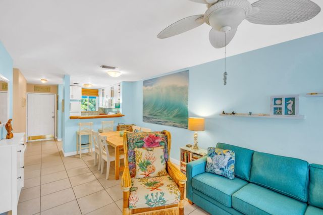 98422 Windward Avenue, Key Largo, FL 33037