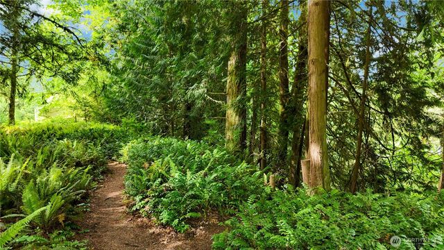 1607 Winlock Vader Road, Winlock, WA 98596