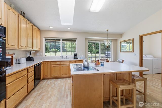 1607 Winlock Vader Road, Winlock, WA 98596
